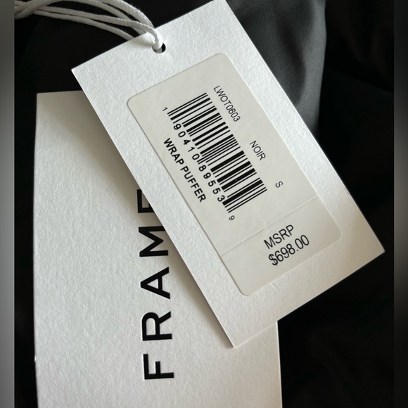 Frame Wrap Puffer Jacket - Picture 5 of 9